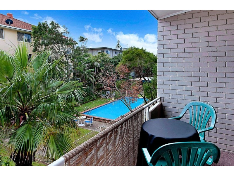 2/2309 Gold Coast Highway, Mermaid Beach QLD 4218