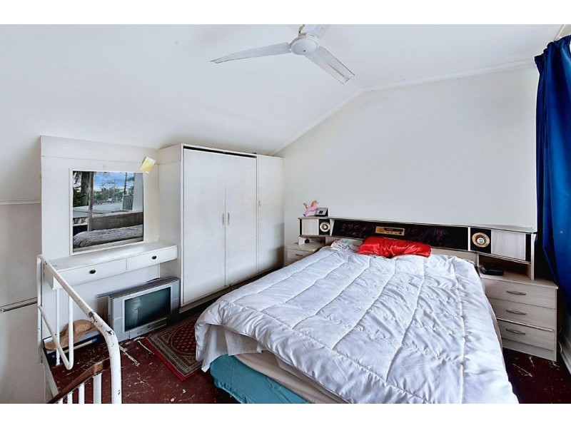 2/2309 Gold Coast Highway, Mermaid Beach QLD 4218