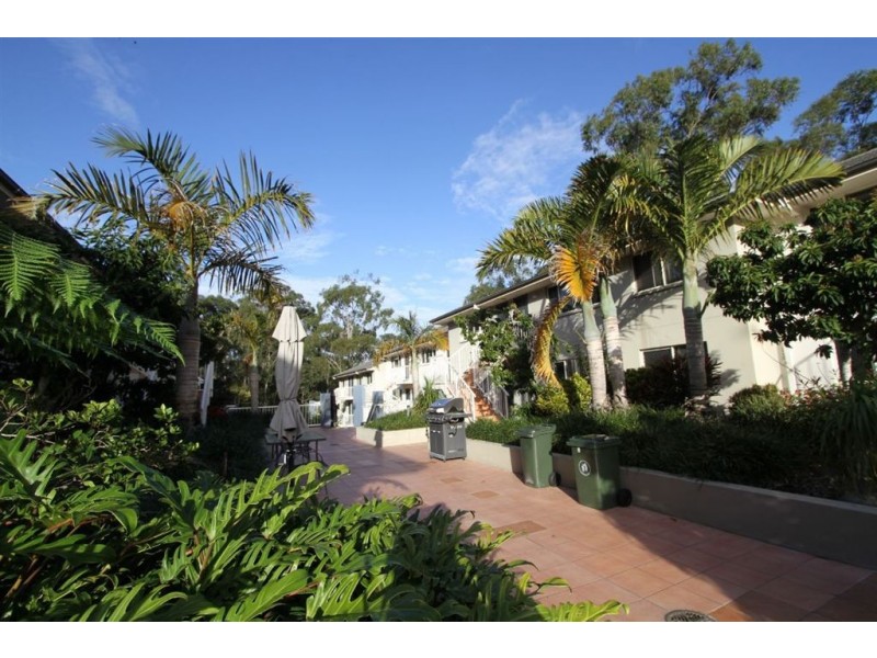 @/129 Currumburra Road, Ashmore QLD 4214