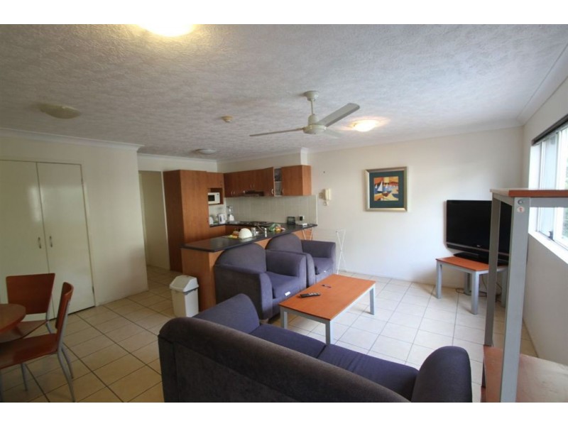 @/129 Currumburra Road, Ashmore QLD 4214