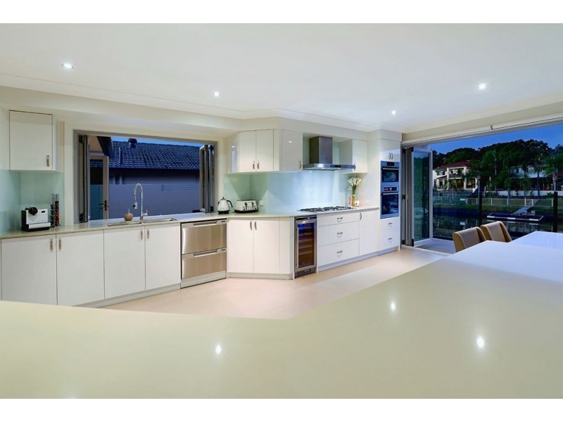 115 Witt Avenue, Carrara QLD 4211