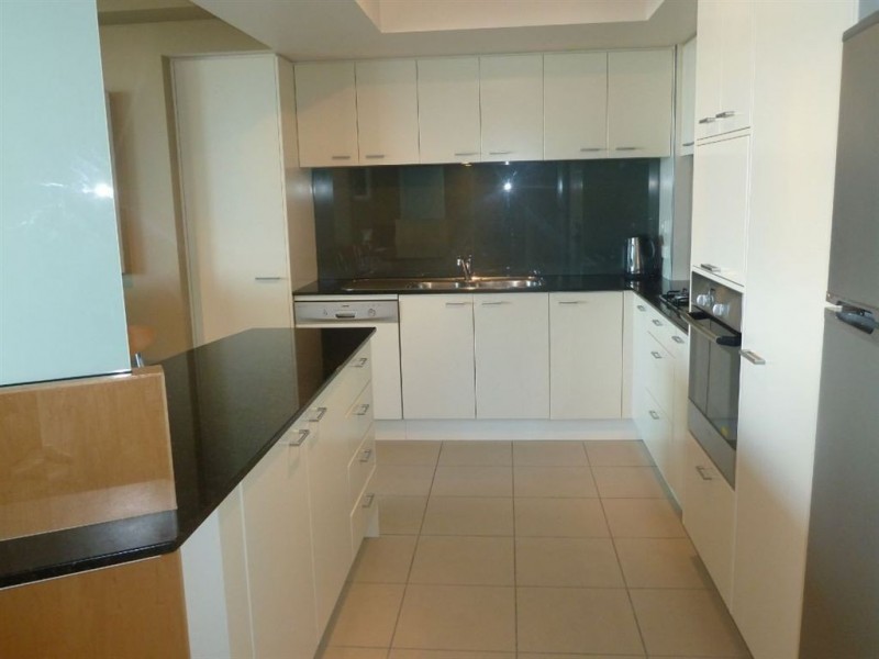 1307 Gold Coast Highway, Broadbeach QLD 4218