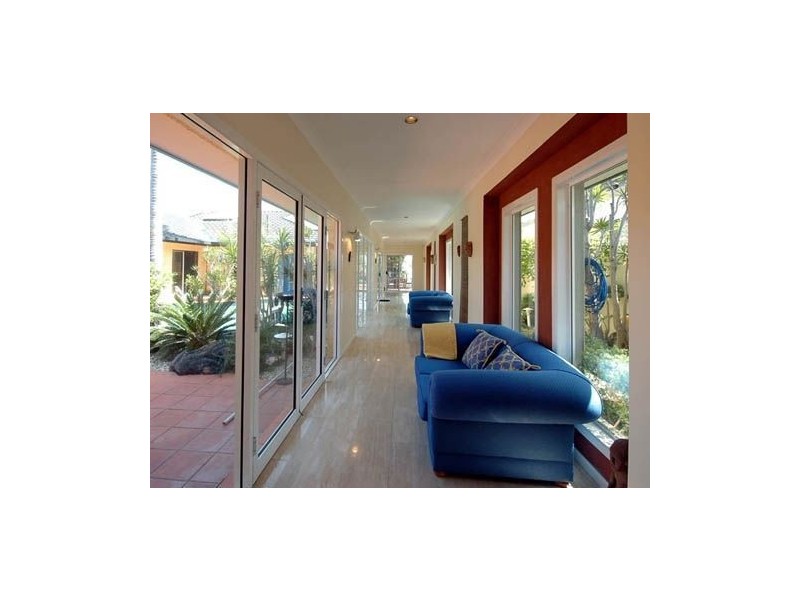 69 Allambi Avenue, Broadbeach Waters QLD 4218