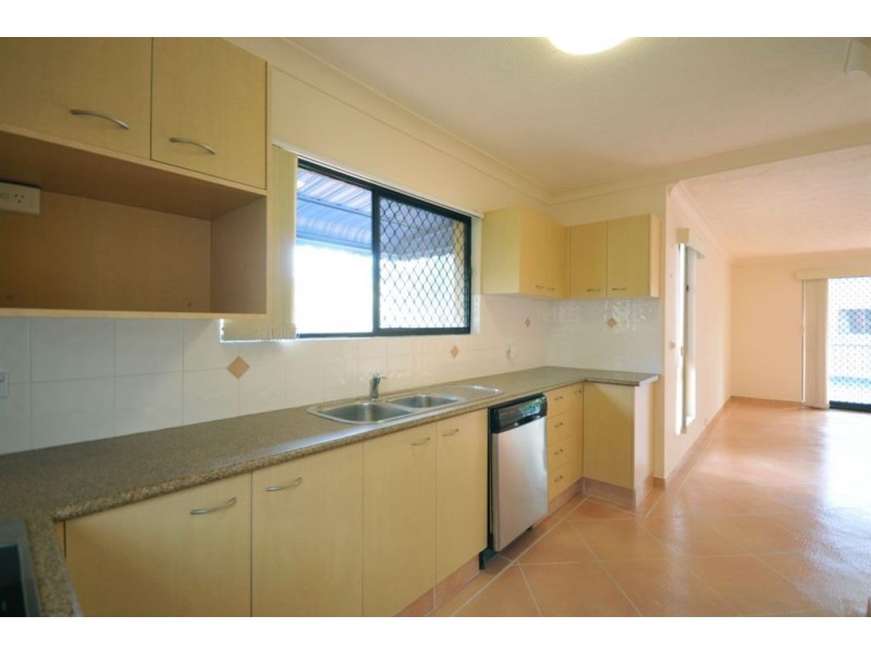 1/20 Duet Drive, Mermaid Waters QLD 4218