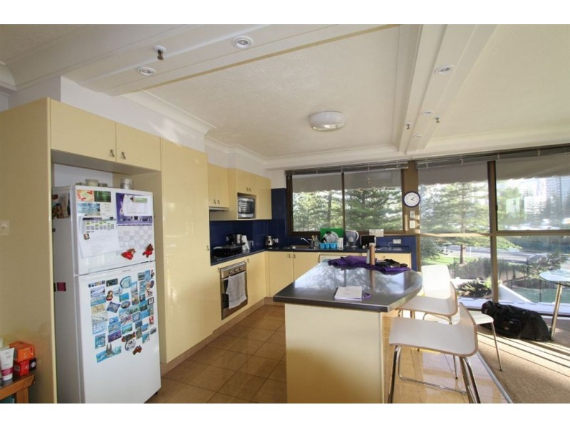 8/3645 Main Beach Parade, Main Beach QLD 4217