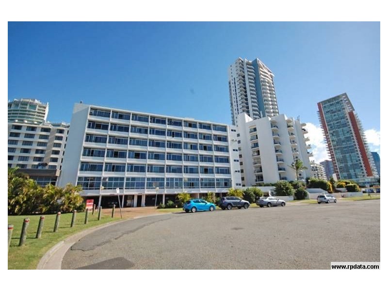 313/2 Barney Street, Southport QLD 4215