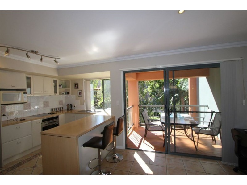 103/20 Fairway Drive, Clear Island Waters QLD 4226