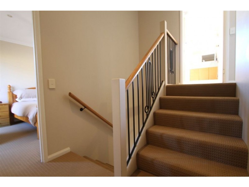 103/20 Fairway Drive, Clear Island Waters QLD 4226