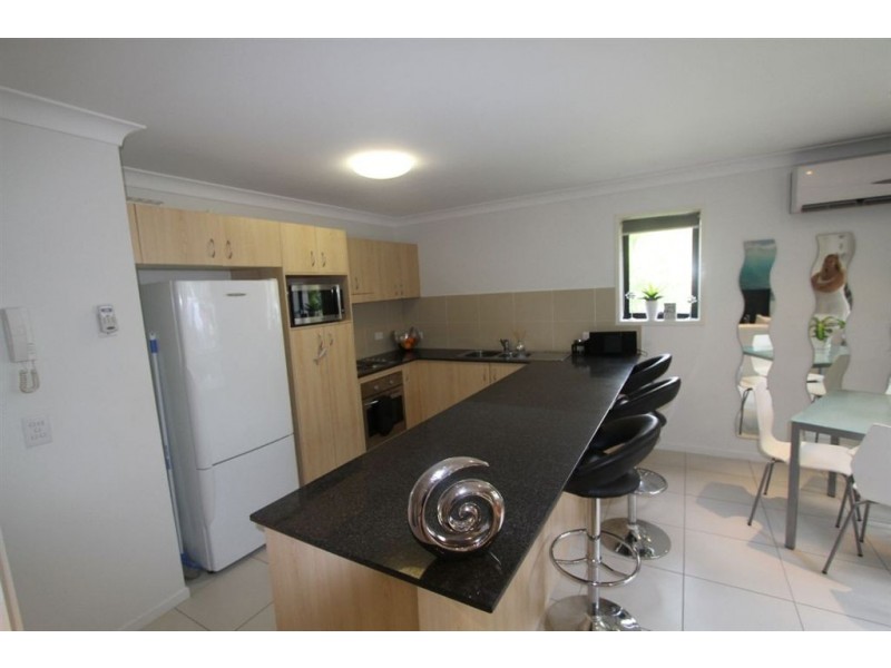 3/15 Ancona Street, Carrara QLD 4211