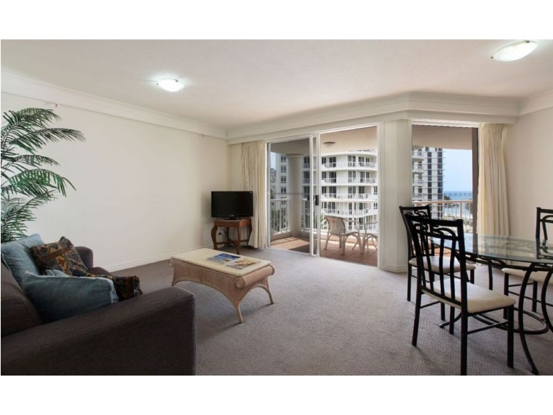 25/7 Elkhorn Avenue, Surfers Paradise QLD 4217