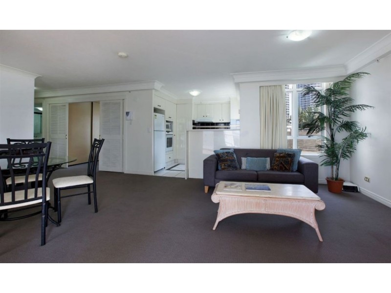 25/7 Elkhorn Avenue, Surfers Paradise QLD 4217