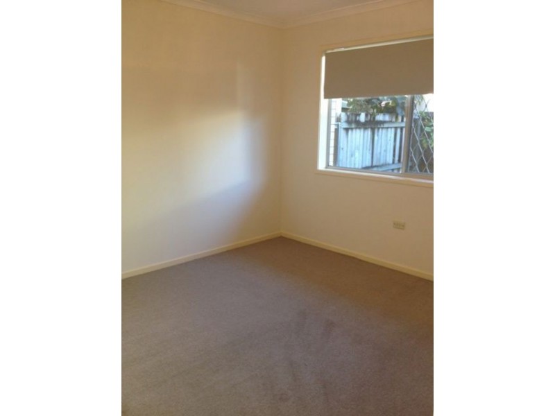 2/2423 Gold Coast Highway, Mermaid Beach QLD 4218