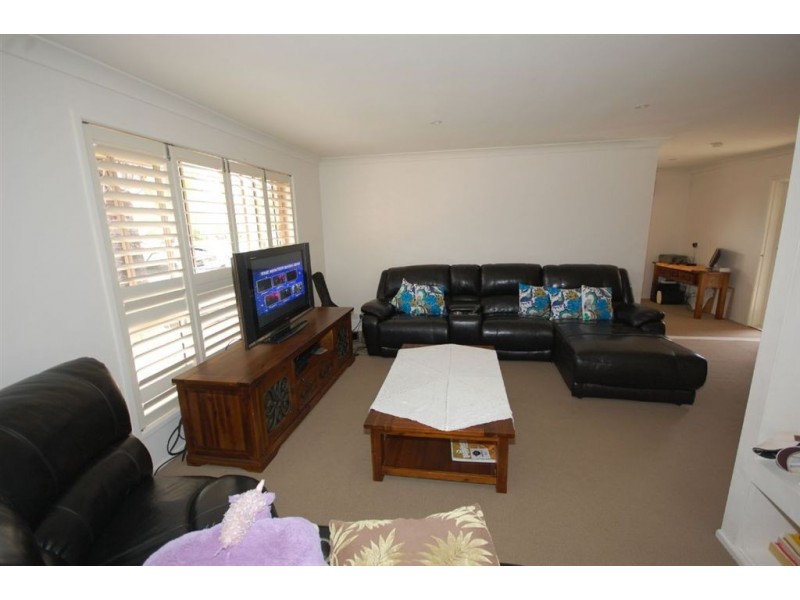 309 Central Street, Arundel QLD 4214