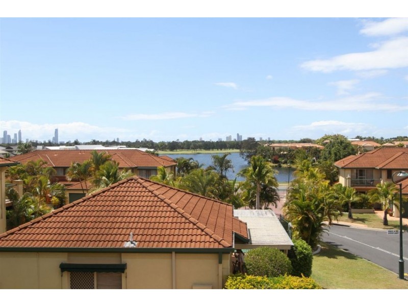 43/152 Palm Meadows Drive, Carrara QLD 4211