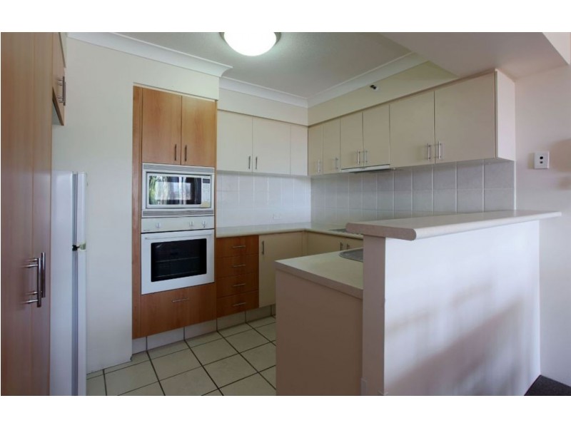1042/2623 Gold Coast Highway, Broadbeach QLD 4218