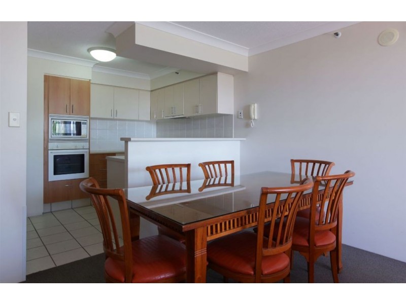 1042/2623 Gold Coast Highway, Broadbeach QLD 4218