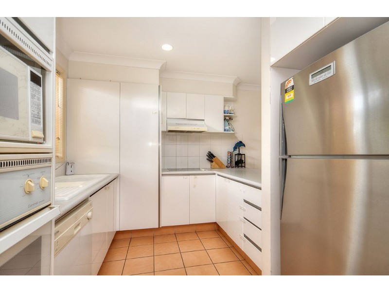 114/152 Palm Meadows Drive, Carrara QLD 4211