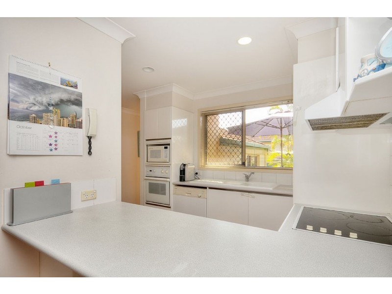 114/152 Palm Meadows Drive, Carrara QLD 4211