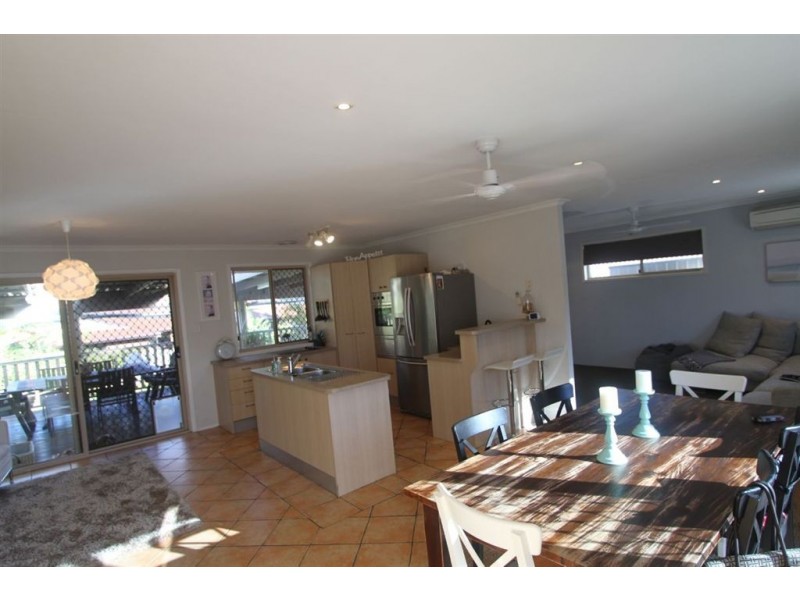 5 Allied Drive, Arundel QLD 4214