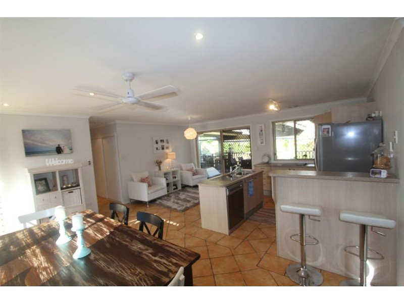 5 Allied Drive, Arundel QLD 4214