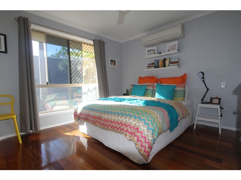 5 Allied Drive, Arundel QLD 4214