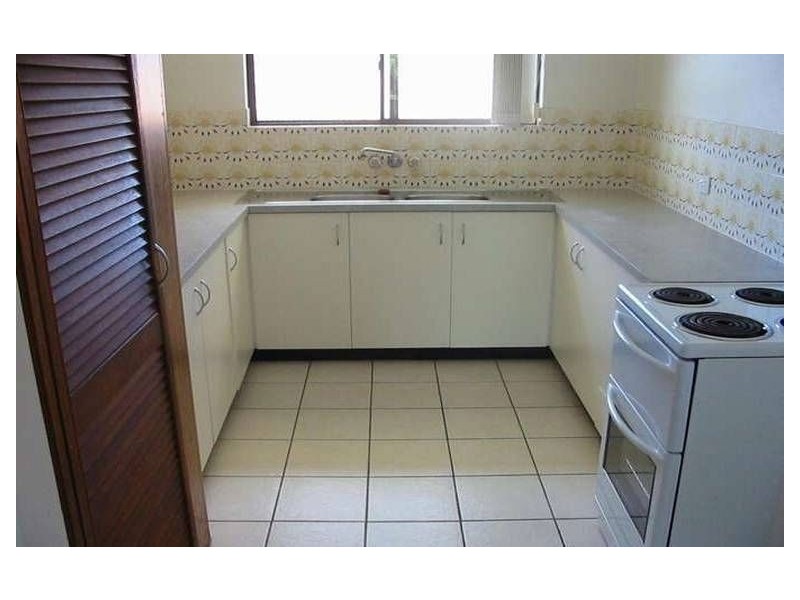 5/3 Rope Court, Mermaid Waters QLD 4218