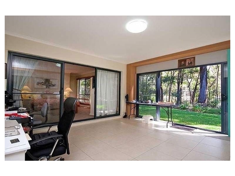 10 Northpoint Close, Robina QLD 4226