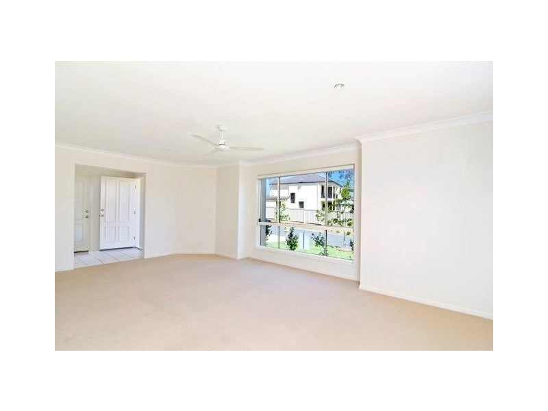 101 Tiger Drive, Arundel QLD 4214