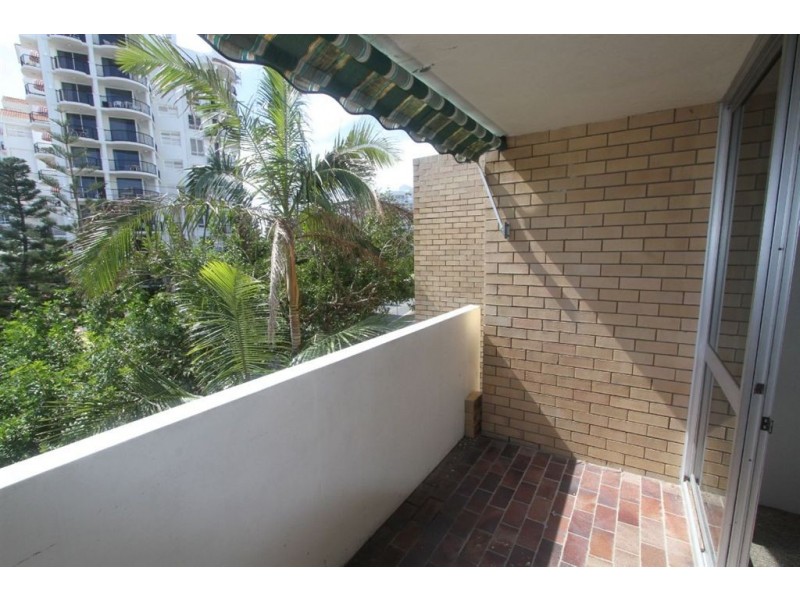 11/189 Surf Parade, Broadbeach QLD 4218