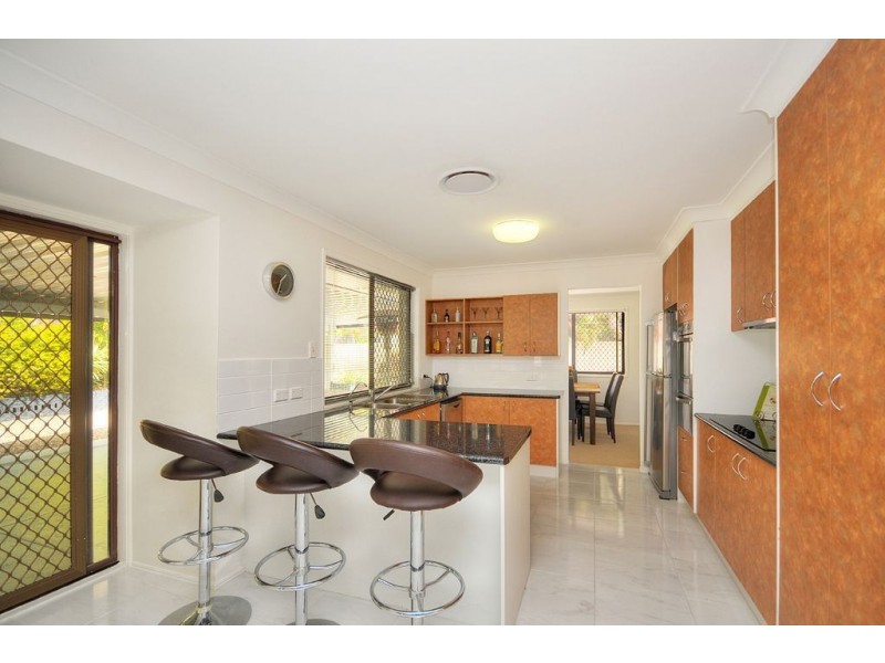 76 Barrier Reef Drive, Mermaid Waters QLD 4218