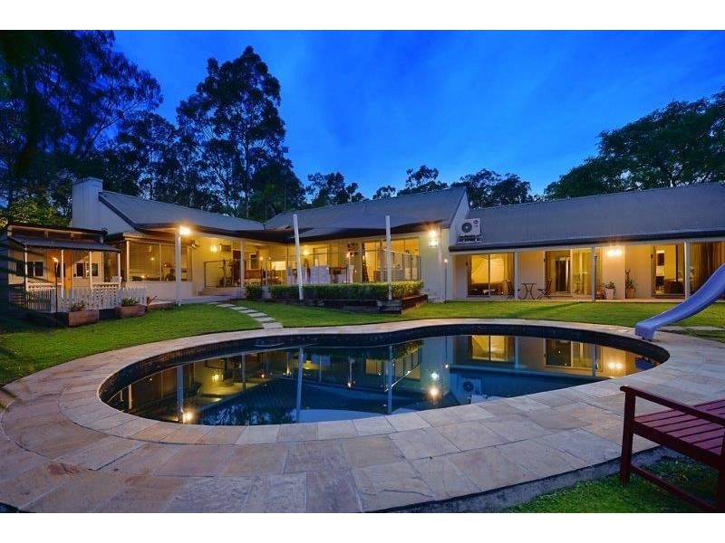 20 Kingsway Drive, Molendinar QLD 4214