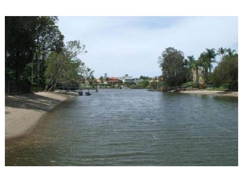 21 Garden Grove, Carrara QLD 4211