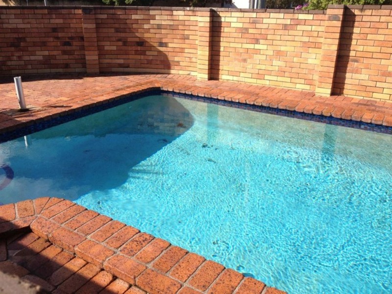 9 Pacific Boulevard, Broadbeach Waters QLD 4218