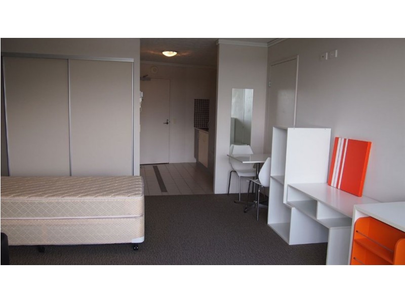 525/25 Lake Orr Drive, Varsity Lakes QLD 4227