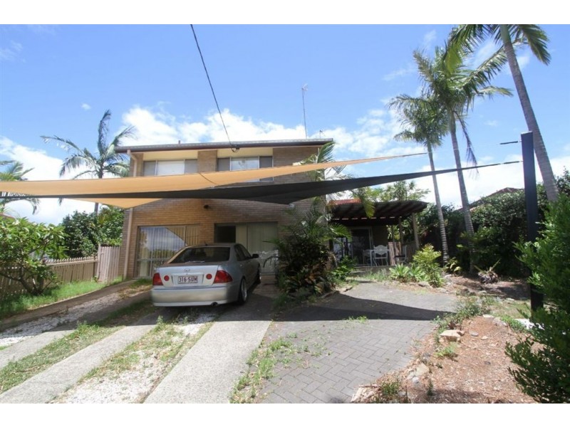 6 Tongarra Street, Southport QLD 4215