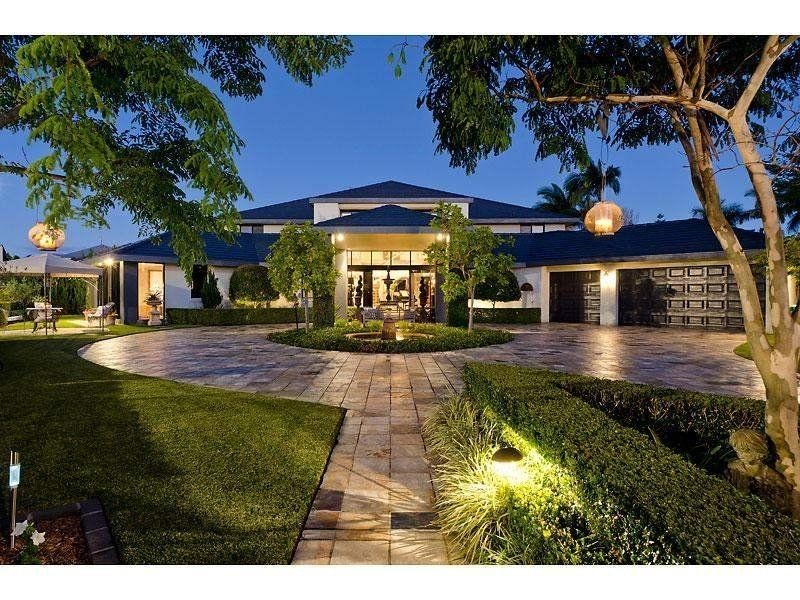 31 Campbell Street, Sorrento QLD 4217