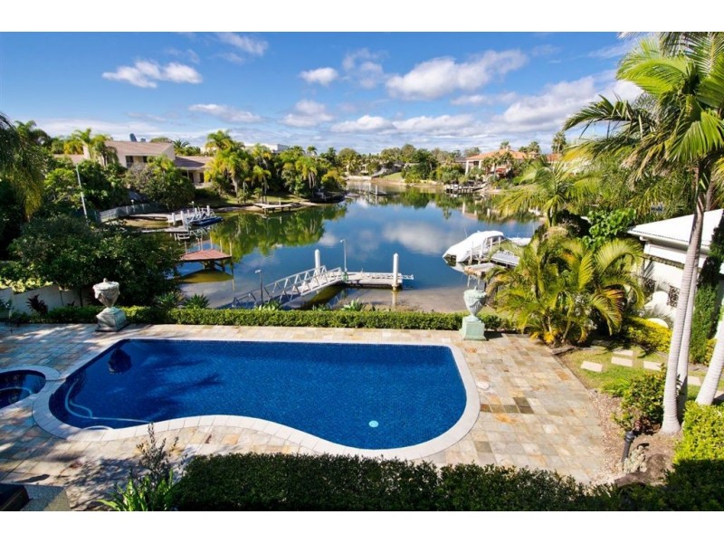 31 Campbell Street, Sorrento QLD 4217