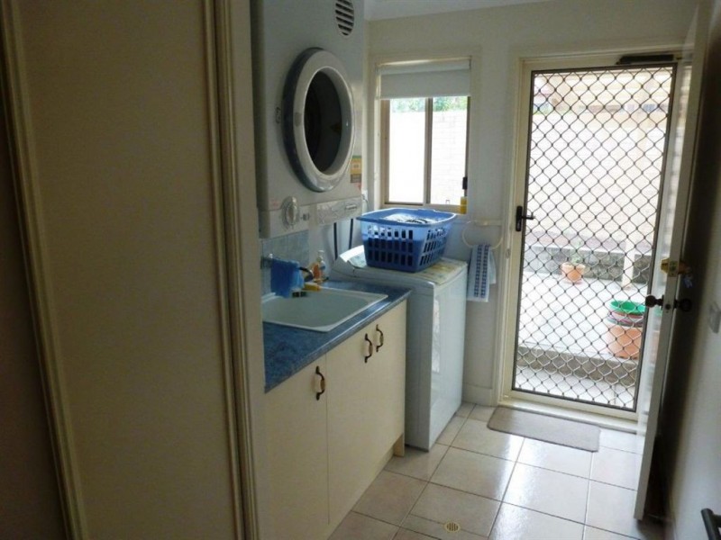 2 Alter Court, Merrimac QLD 4226