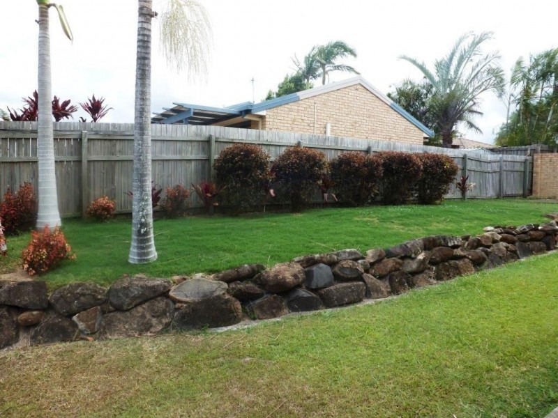 2 Alter Court, Merrimac QLD 4226