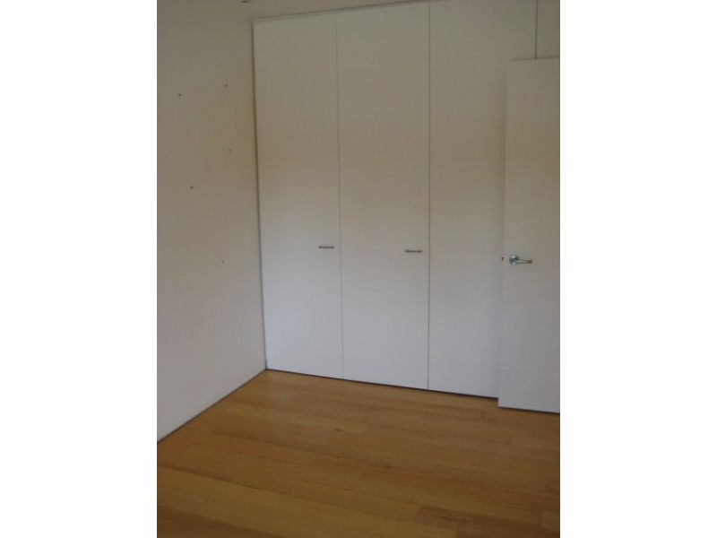 5/4 Holborow Close, Surfers Paradise QLD 4217