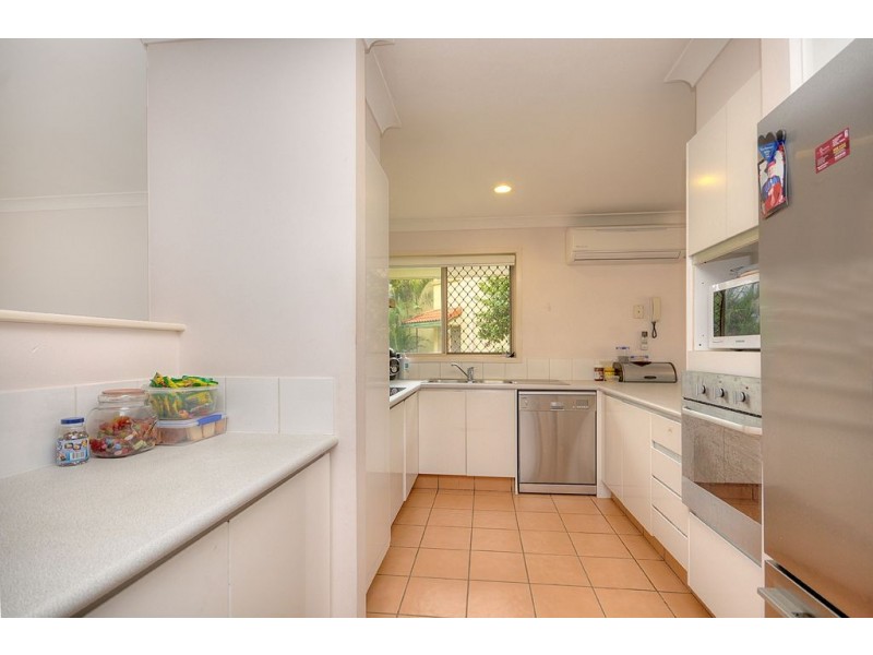 73/152 Palm Meadows Drive, Carrara QLD 4211