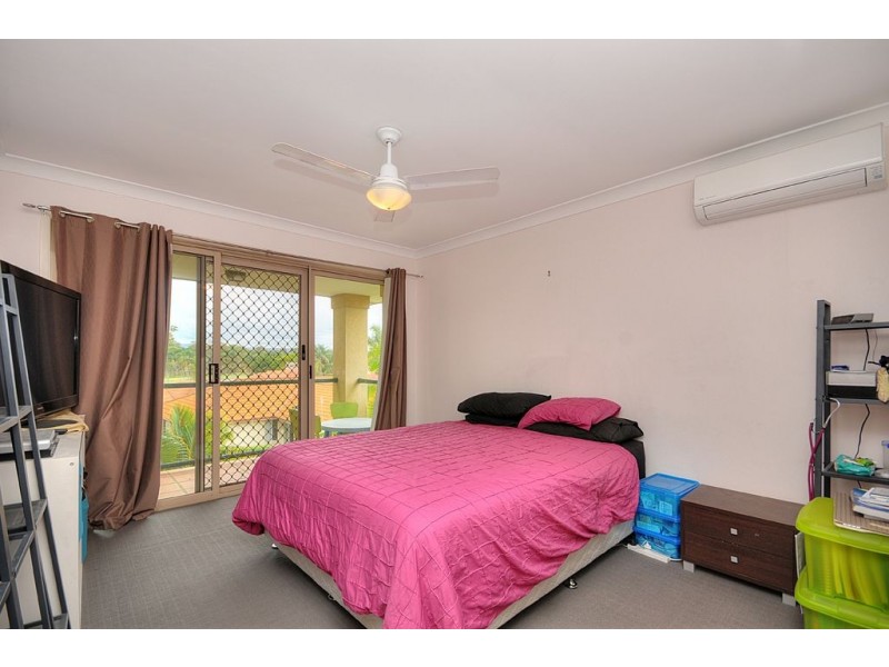 73/152 Palm Meadows Drive, Carrara QLD 4211