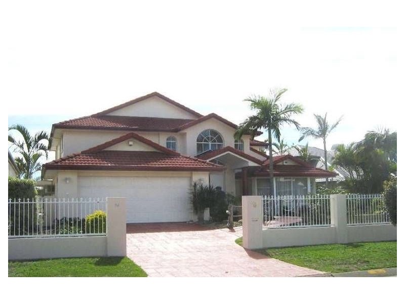 5 Cessnock Close, Mermaid Waters QLD 4218