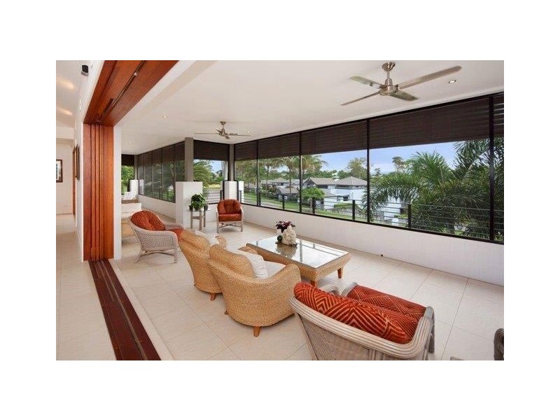 4711 The Parkway, Hope Island QLD 4212