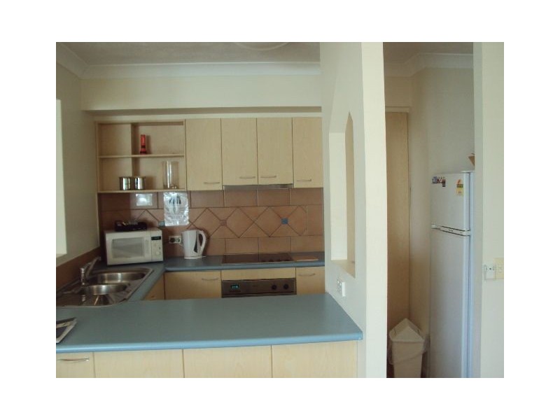 15/93 Old Burleigh Road, Broadbeach QLD 4218