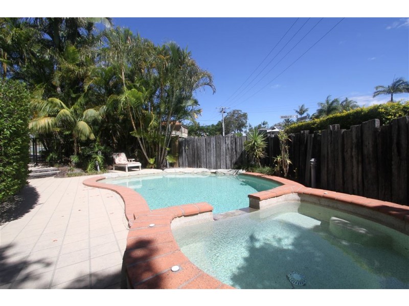 14/1 Pinnaroo Street, Hope Island QLD 4212