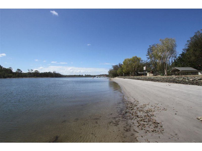 14/1 Pinnaroo Street, Hope Island QLD 4212