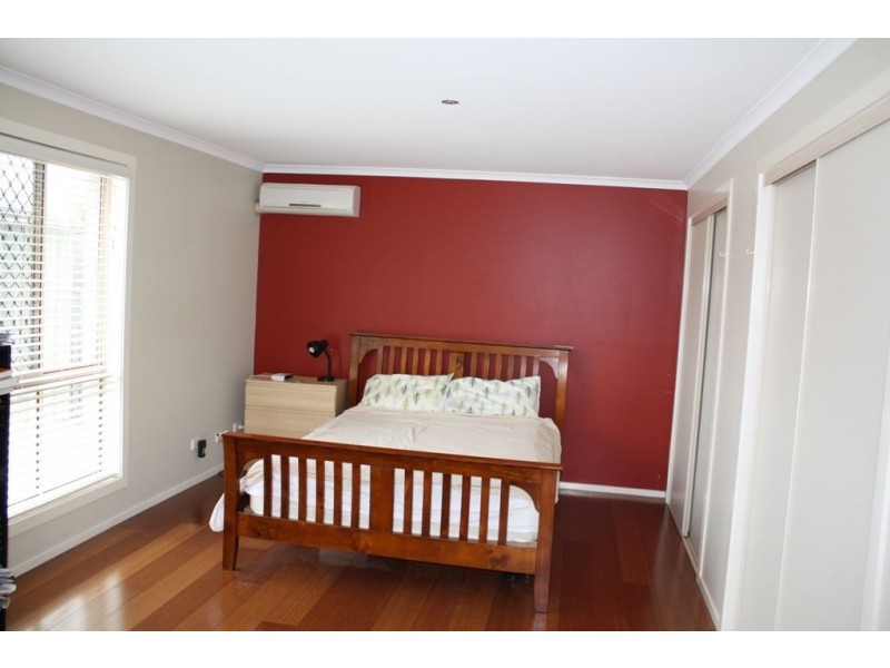 14 Cresta Court, Broadbeach Waters QLD 4218