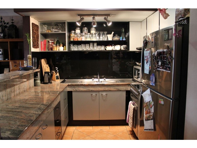 7/5 Aquila Court, Mermaid Waters QLD 4218