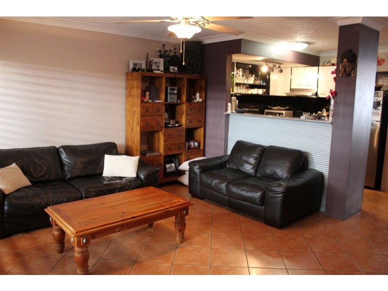 7/5 Aquila Court, Mermaid Waters QLD 4218